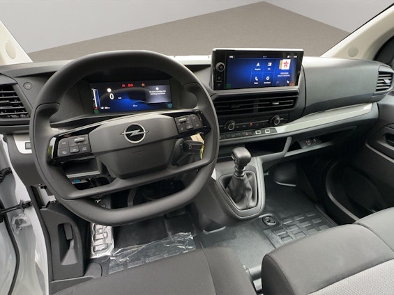 Vehicle image 9 Vehicle image 9