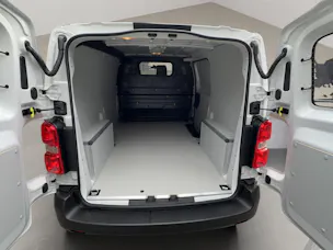 Opel Vivaro Cargo M 2.7t 2.0 CDTi
