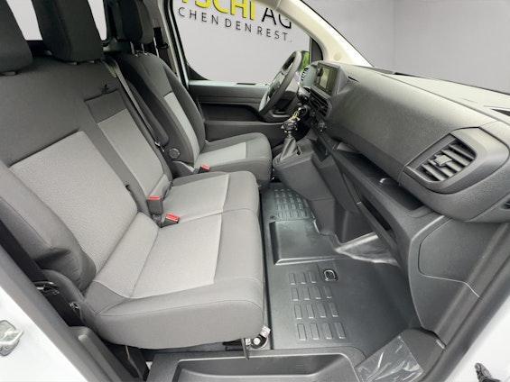 Vehicle image 29 Vehicle image 29