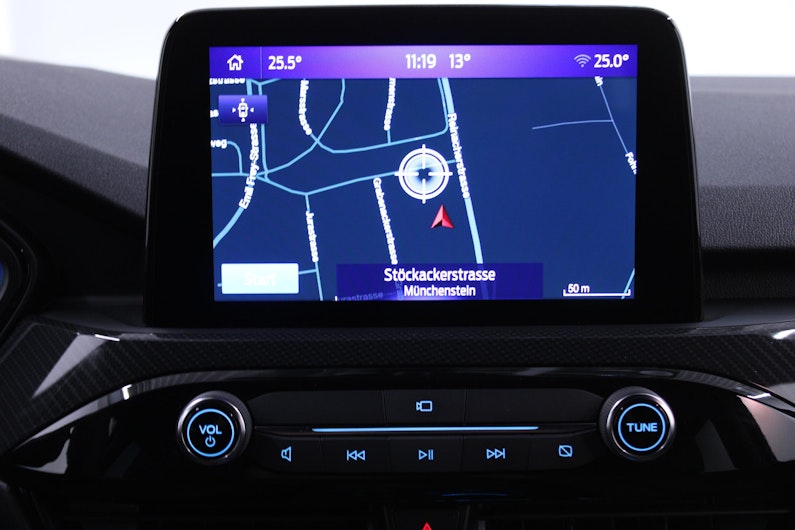 Vehicle image FORD KUGA