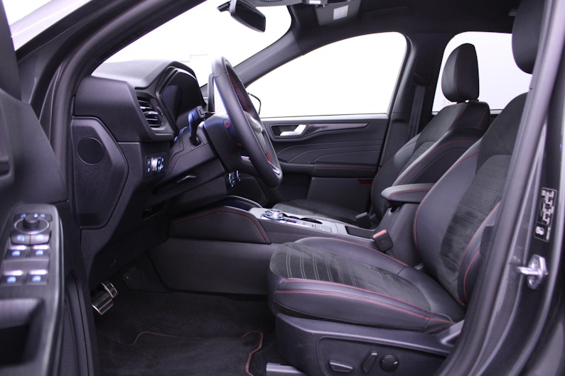 Vehicle image FORD KUGA