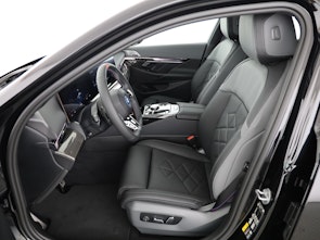 Vehicle image BMW i5 M60 xDrive Touring