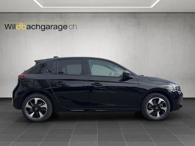 Opel Corsa-e 156 GS
