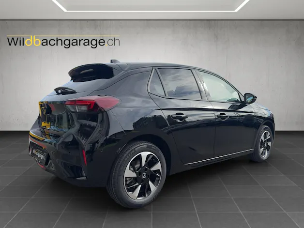Opel Corsa-e 156 GS