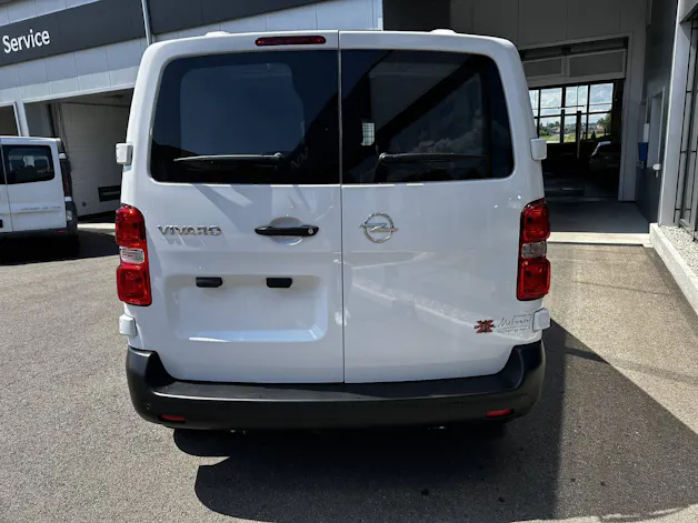 Opel Vivaro Cargo 2.7t M 2.0 D 4x4