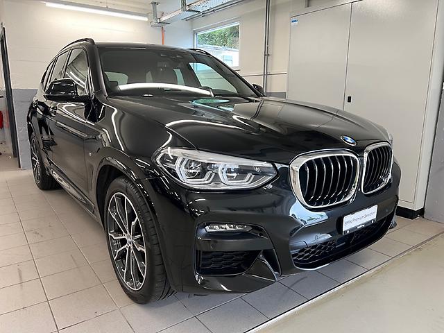 BMW X3 30i xDrive: Jetzt Probefahrt buchen!