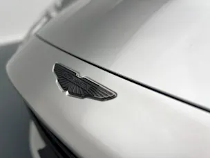 Aston Martin DB12 Coupé 4.0 V8 Bi-Turbo