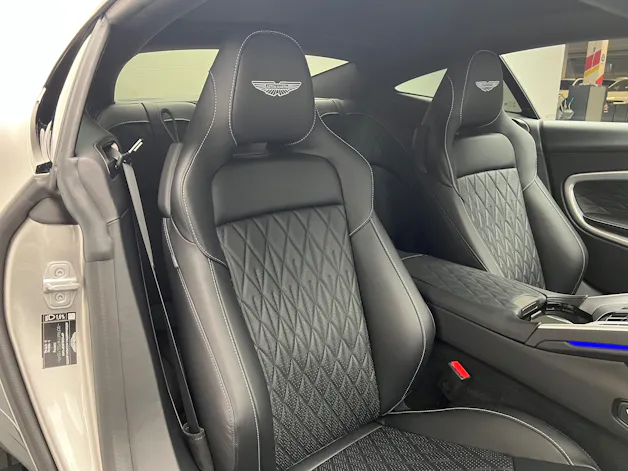Aston Martin DB12 Coupé 4.0 V8 Bi-Turbo