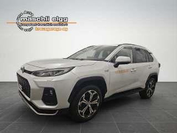 First vehicle image