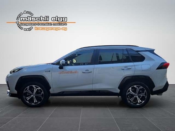 Vehicle image 2 Vehicle image 2