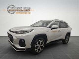 First vehicle image