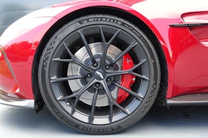 immagine del veicolo ASTON MARTIN V8 Vantage Coupé 4.0 V8 Bi-Turbo