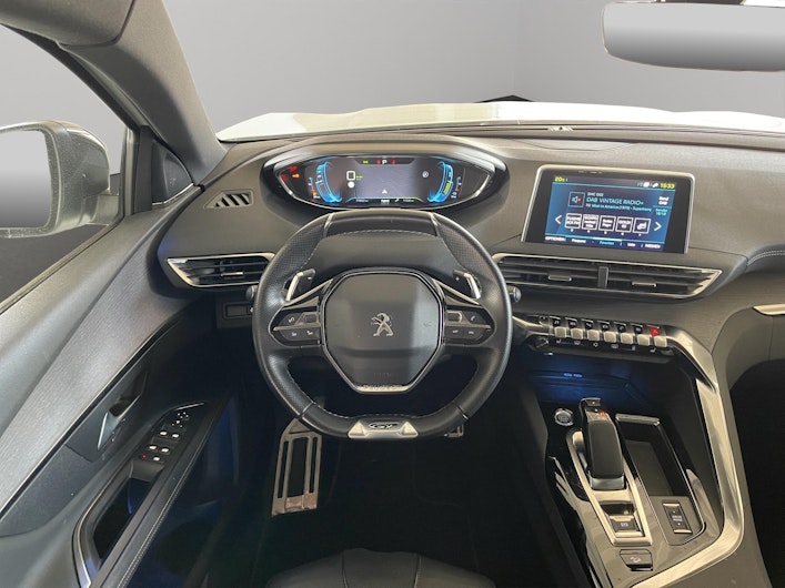 Vehicle image PEUGEOT 3008