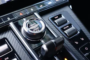 Aston Martin V8 Vantage Coupé 4.0 V8 Bi-Turbo