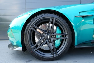 Vehicle image ASTON MARTIN V8 Vantage Coupé 4.0 V8 Bi-Turbo