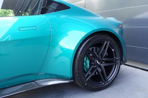 Vehicle image ASTON MARTIN V8 Vantage Coupé 4.0 V8 Bi-Turbo