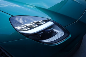 Vehicle image ASTON MARTIN V8 Vantage Coupé 4.0 V8 Bi-Turbo