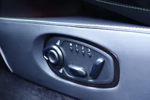 Aston Martin V8 Vantage Coupé 4.0 V8 Bi-Turbo
