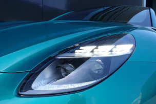 Aston Martin V8 Vantage Coupé 4.0 V8 Bi-Turbo