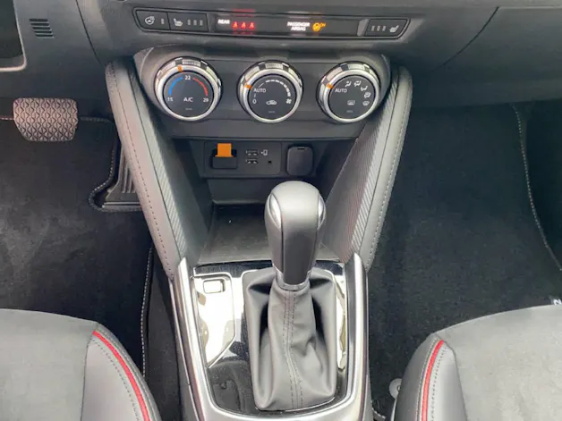 Mazda 2 SG90 AT Homura Aka DriverPack Navi+++
