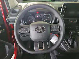 Toyota PROACE CITY Van L2 1.5 D Active 4x4
