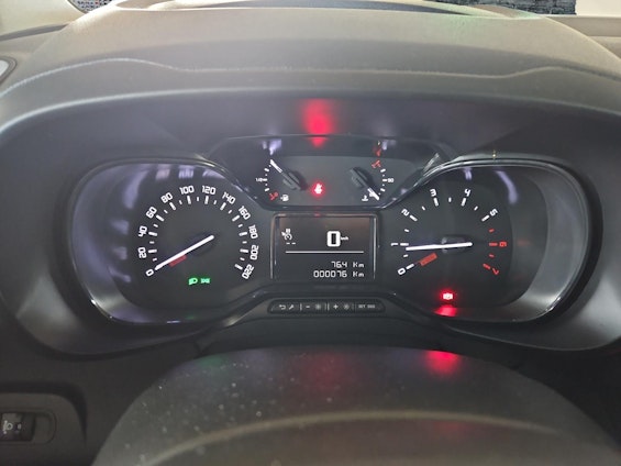 Vehicle image 11 Vehicle image 11