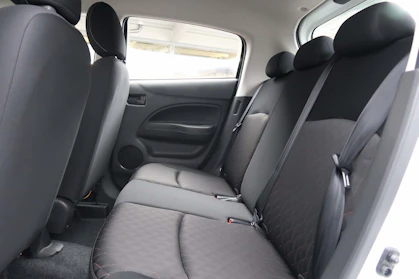 MITSUBISHI SPACE STAR 12