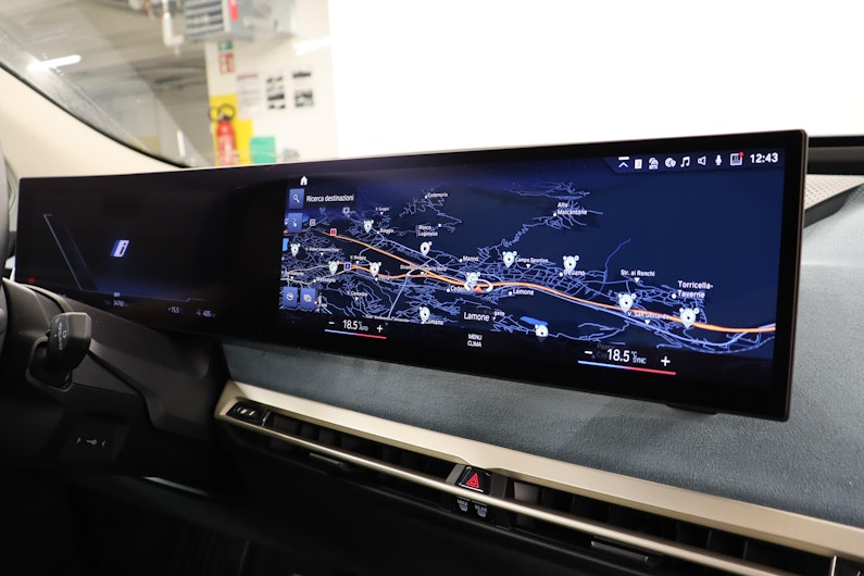 Vehicle image BMW iX