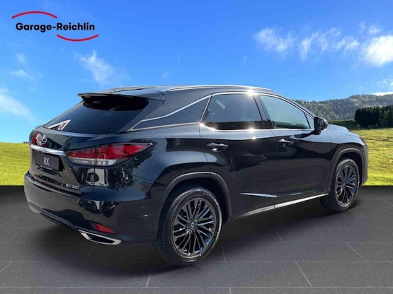 Vehicle image 4 Vehicle image 4