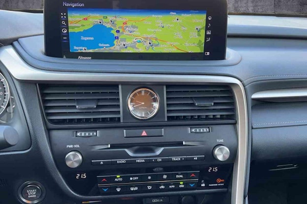 Vehicle image 12 Vehicle image 12