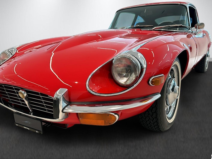 Vehicle image JAGUAR S-TYPE