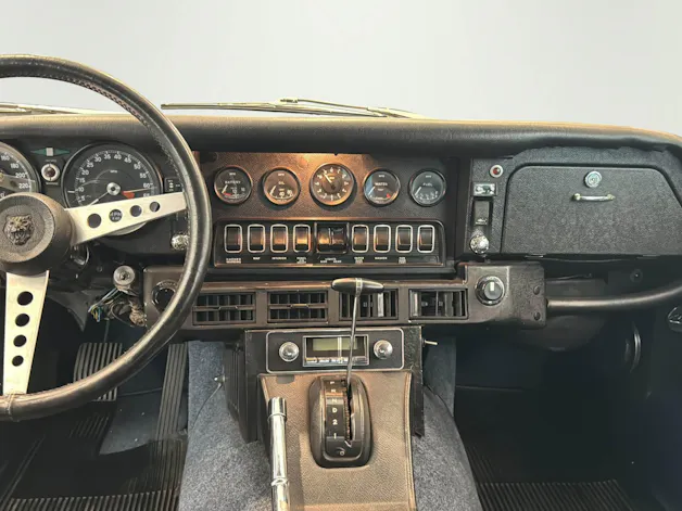 Jaguar Series 3 V12