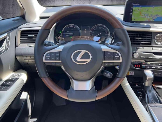 Vehicle image 13 Vehicle image 13