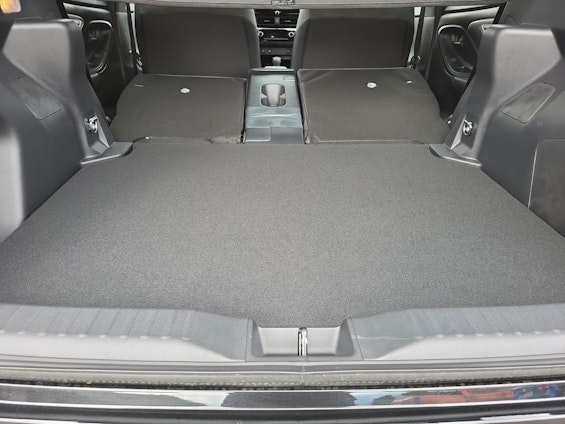 Vehicle image 14 Vehicle image 14