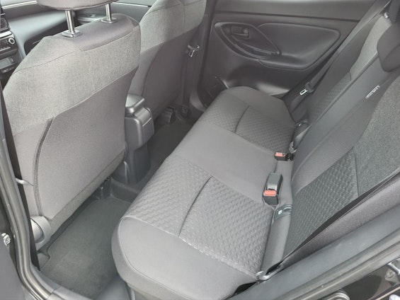 Vehicle image 12 Vehicle image 12