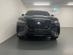 Vehicle image JAGUAR F-PACE0