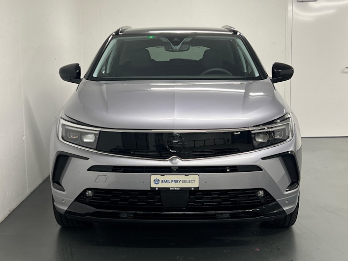 Vehicle image OPEL GRANDLAND