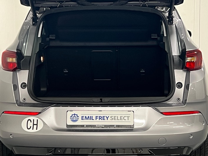 Vehicle image OPEL GRANDLAND