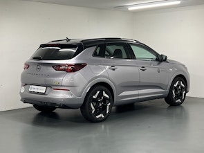 Vehicle image OPEL Grandland 1.6 T PHEV GSE