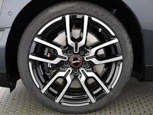 Mini J01 Cooper E