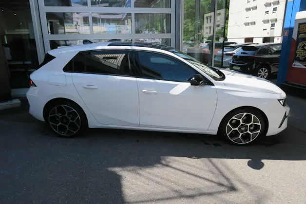 Opel Astra 1.6 T PHEV Ultimate