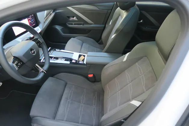 Opel Astra 1.6 T PHEV Ultimate