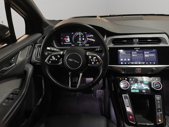 Vehicle image JAGUAR I-PACE