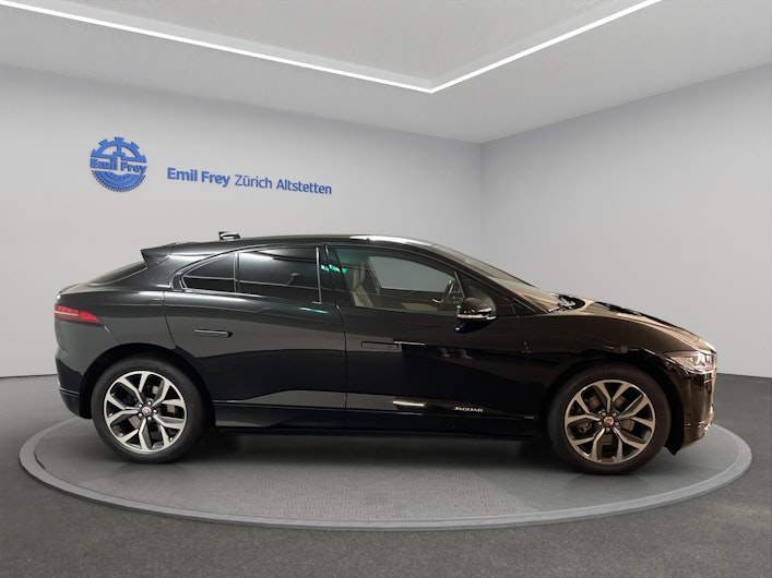 Vehicle image JAGUAR I-PACE