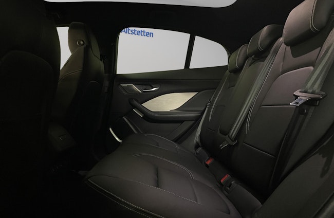 Vehicle image 10 Vehicle image 10