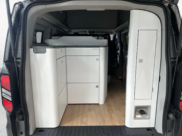Ford Transit C Nugget 320 L1 2.0 EcoBlue 170 Titanium