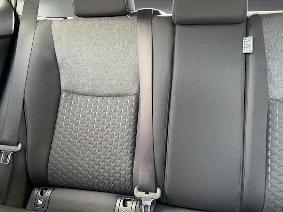 Vehicle image 30 Vehicle image 30