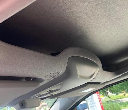 Vehicle image 14 Vehicle image 14