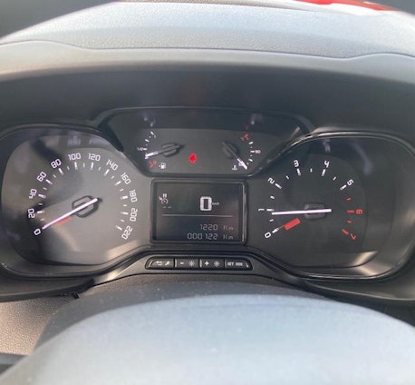 Vehicle image 13 Vehicle image 13