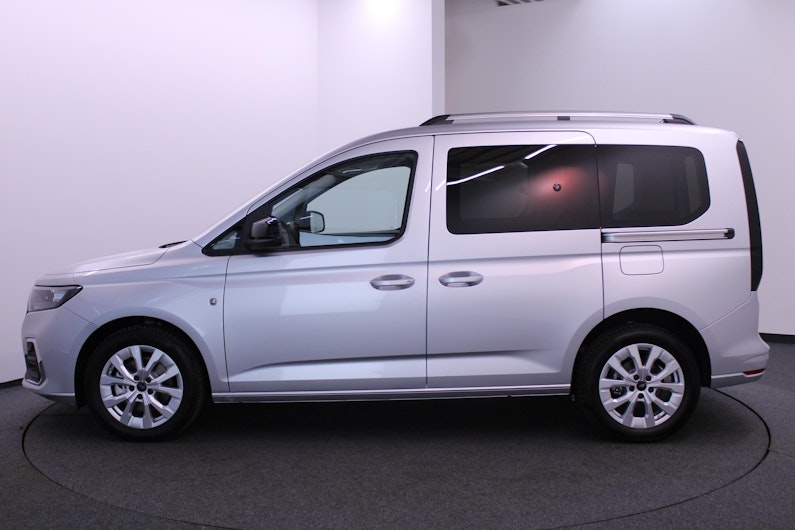 Vehicle image FORD TOURNEO CONNECT